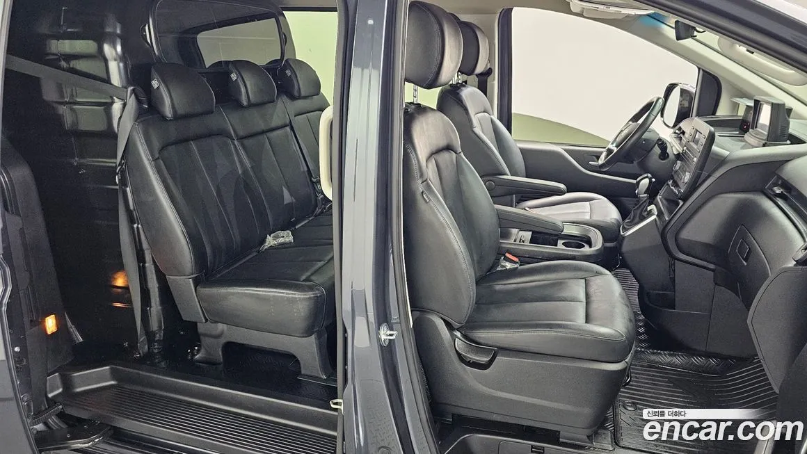 Hyundai Staria 2022 из KR, фото 10