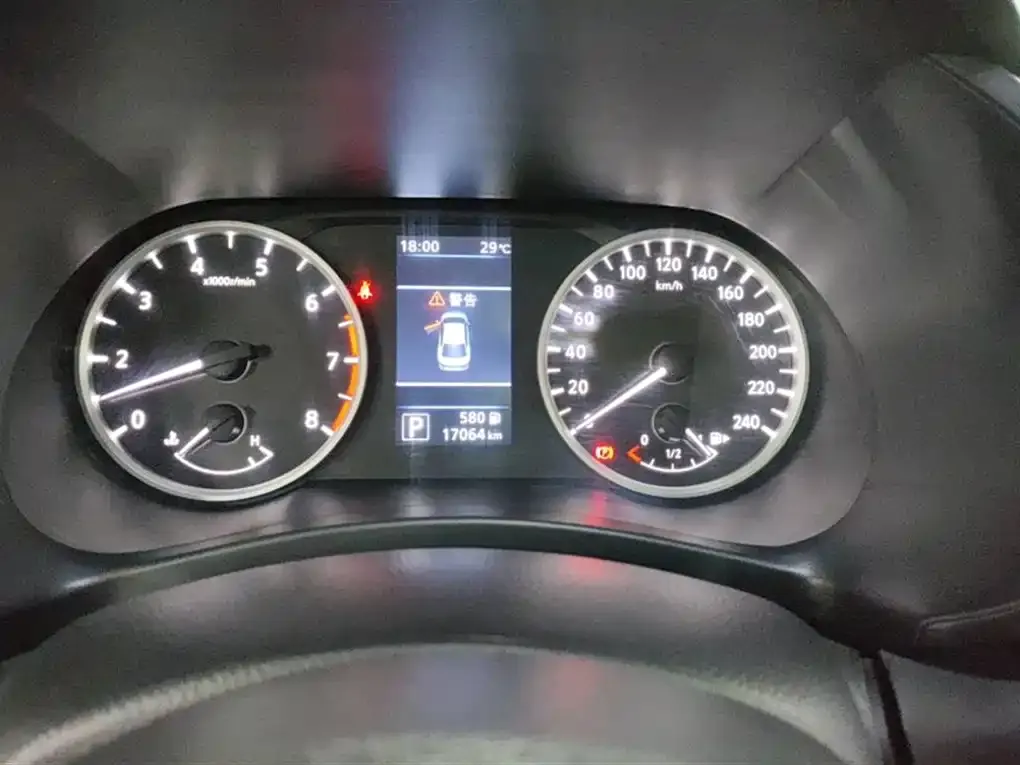 Nissan Sylphy 2023 из CN, фото 6