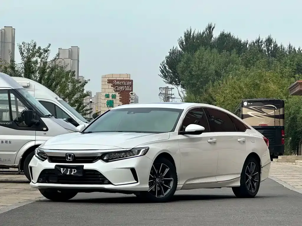 Honda Inspire 2023 из CN, фото 1
