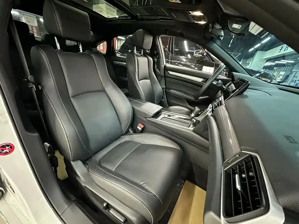 Honda Inspire 2023 из CN, фото 9