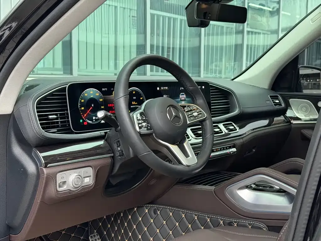 Mercedes-Benz GLS 2023 из CN, фото 9