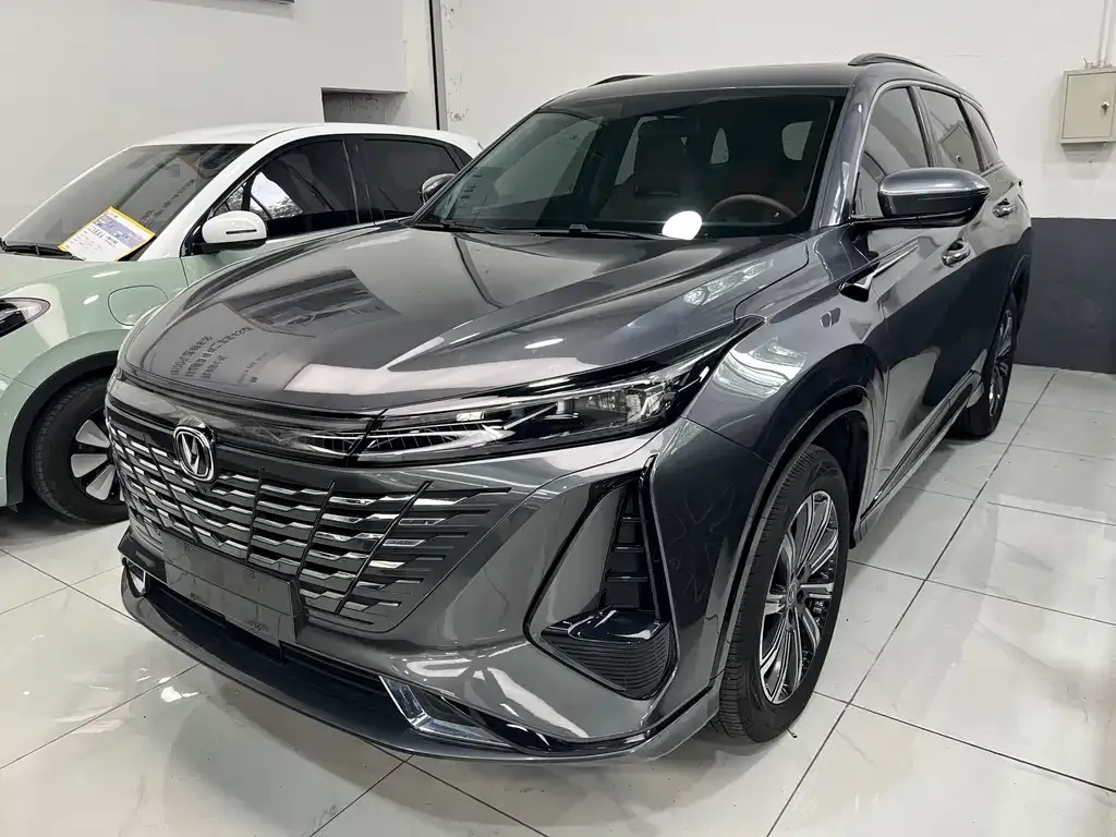 Changan CS75PLUS 2024 из CN, фото 1