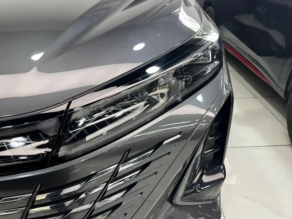 Changan CS75PLUS 2024 из CN, фото 4