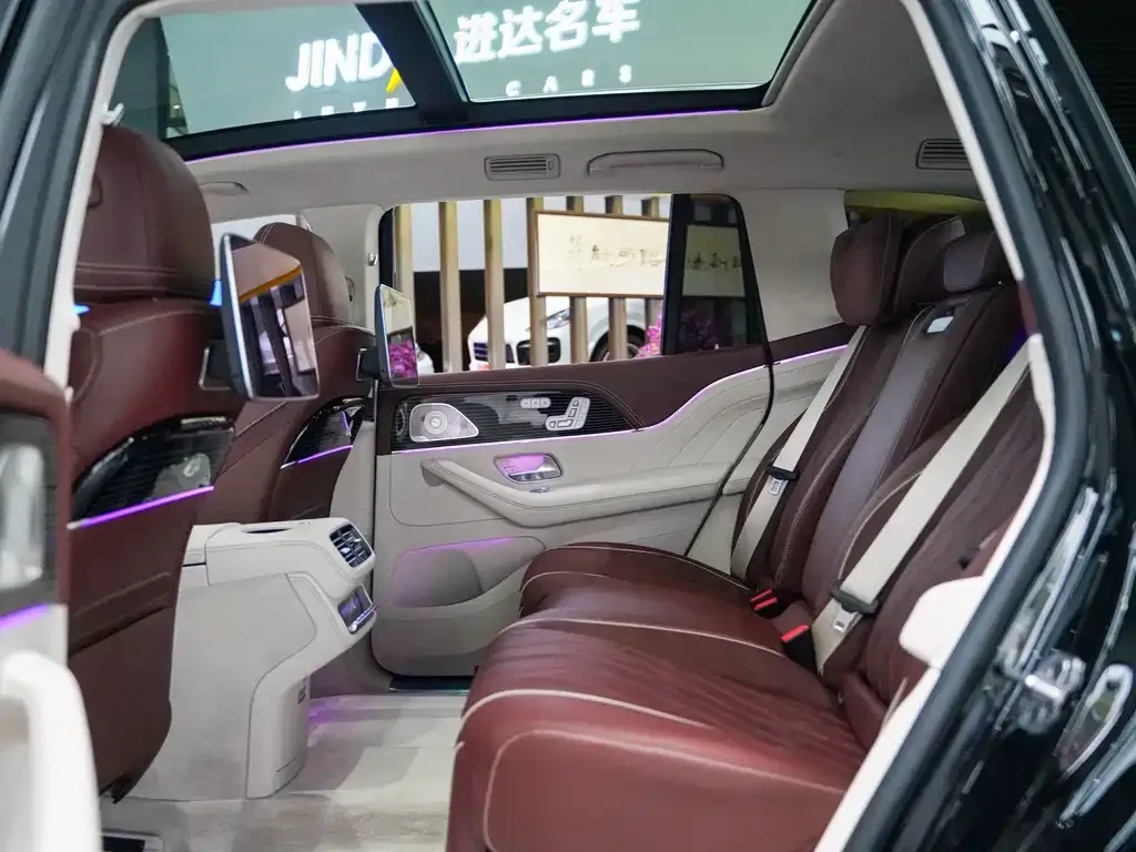 Mercedes-Benz GLS 2025 из CN, фото 10