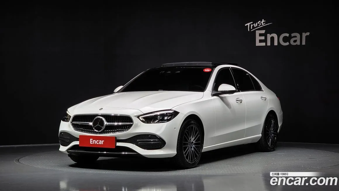 Mercedes-Benz C-Class — фото 1