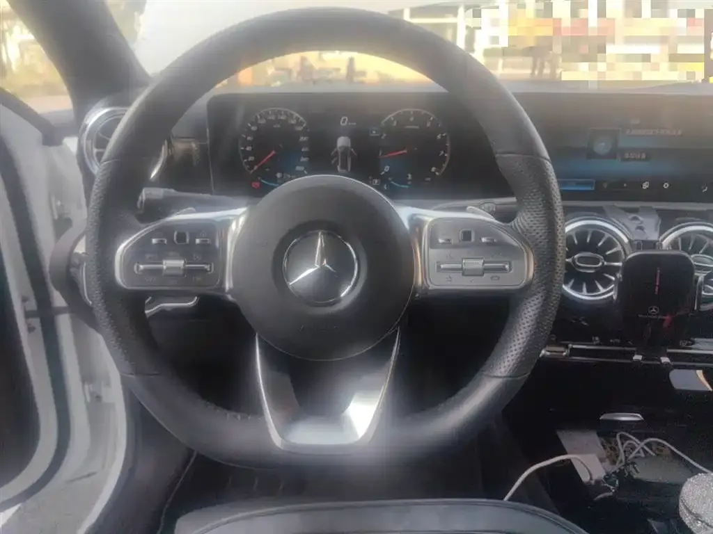Mercedes-Benz A-Class 2022 из CN, фото 3