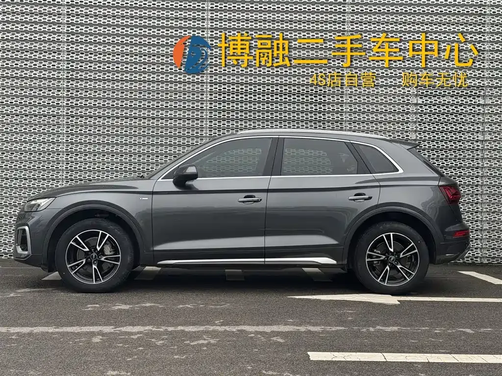 Audi Q5L 2022 из CN, фото 3