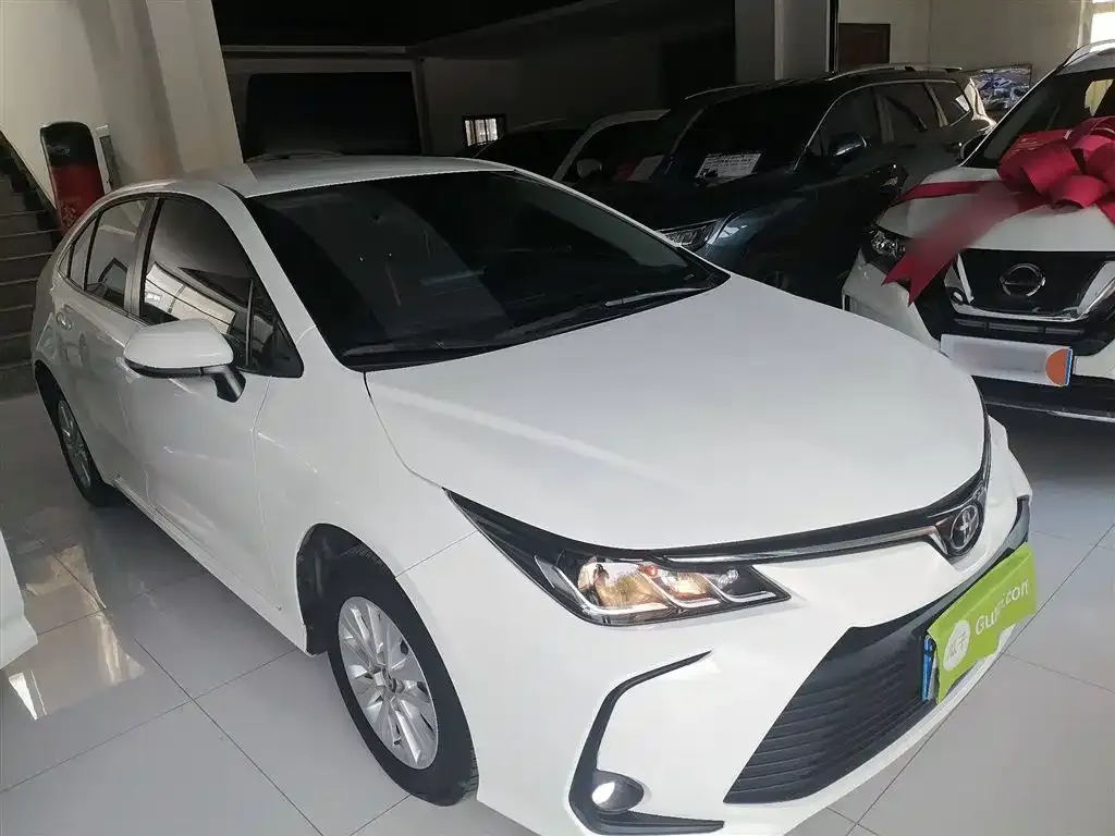Toyota Corolla 2023 из CN, фото 4