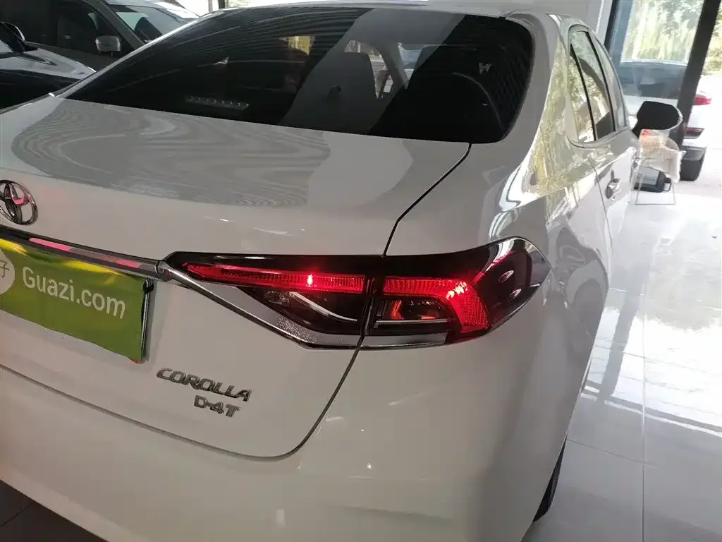 Toyota Corolla 2023 из CN, фото 7