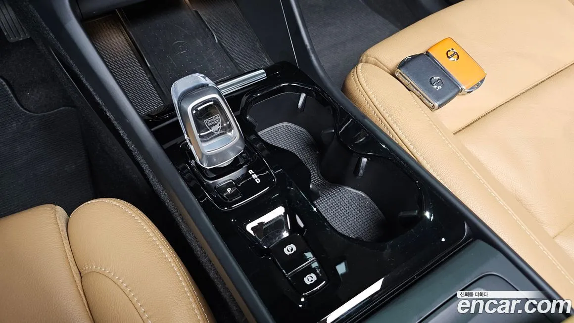 Volvo XC40 2021 из KR, фото 9