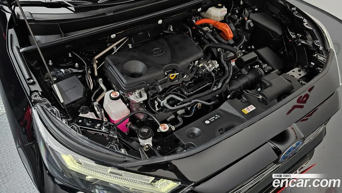 Toyota RAV4 2023 из KR, фото 6