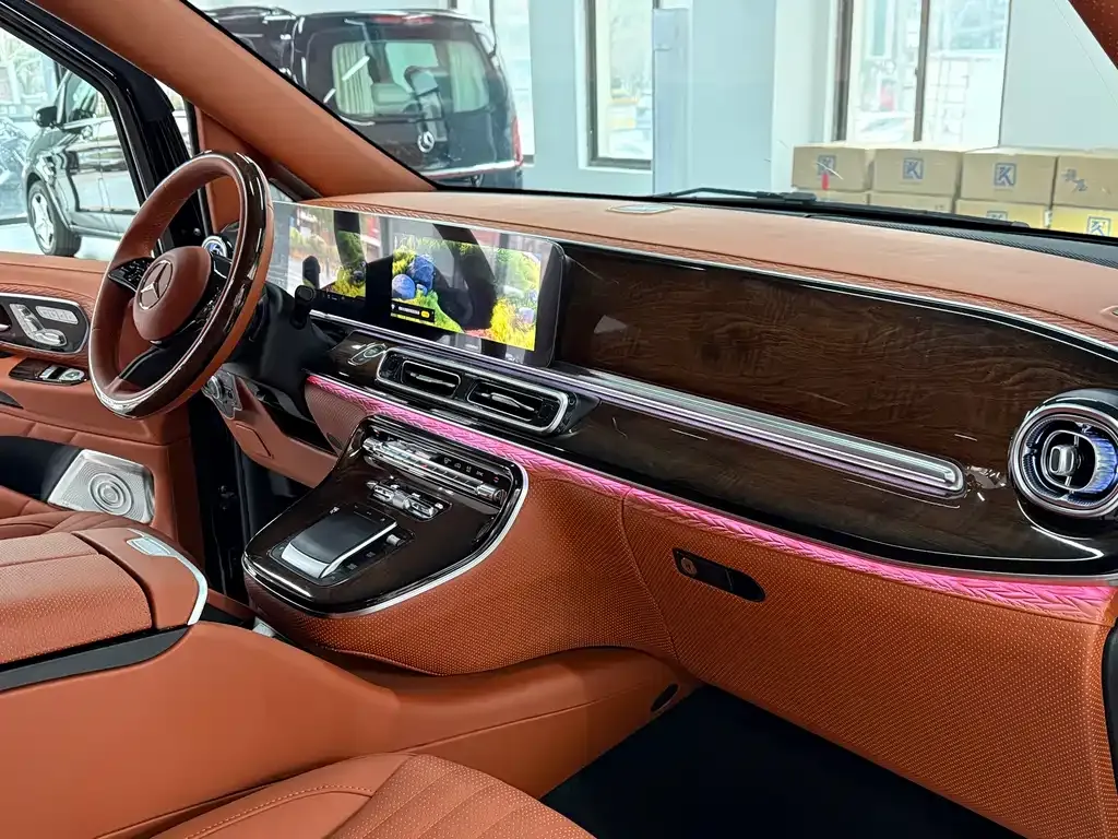 Mercedes-Benz Vito 2025 из CN, фото 9