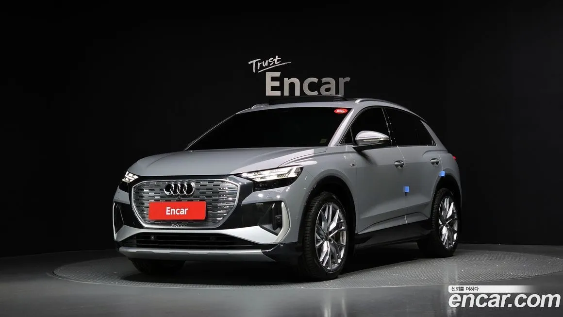 Audi Q4 e-tron 2025 из KR, фото 1