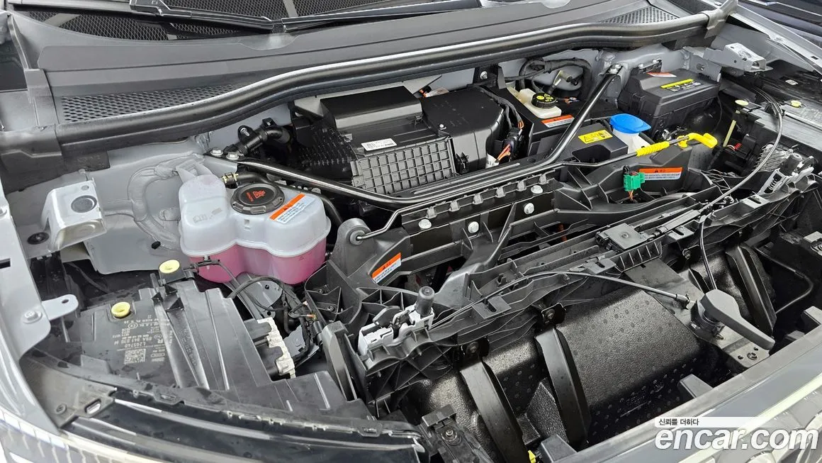Audi Q4 e-tron 2025 из KR, фото 6