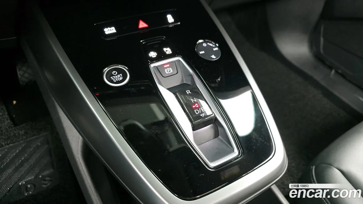 Audi Q4 e-tron 2025 из KR, фото 9