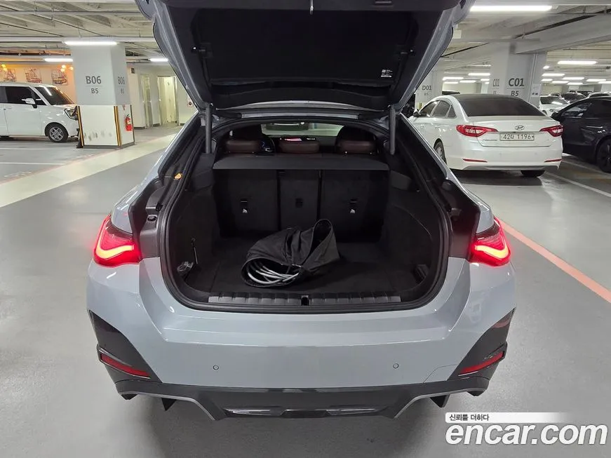 BMW i4 2024 из KR, фото 6