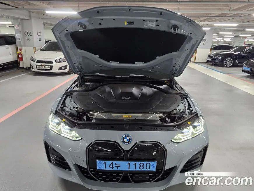 BMW i4 2024 из KR, фото 7