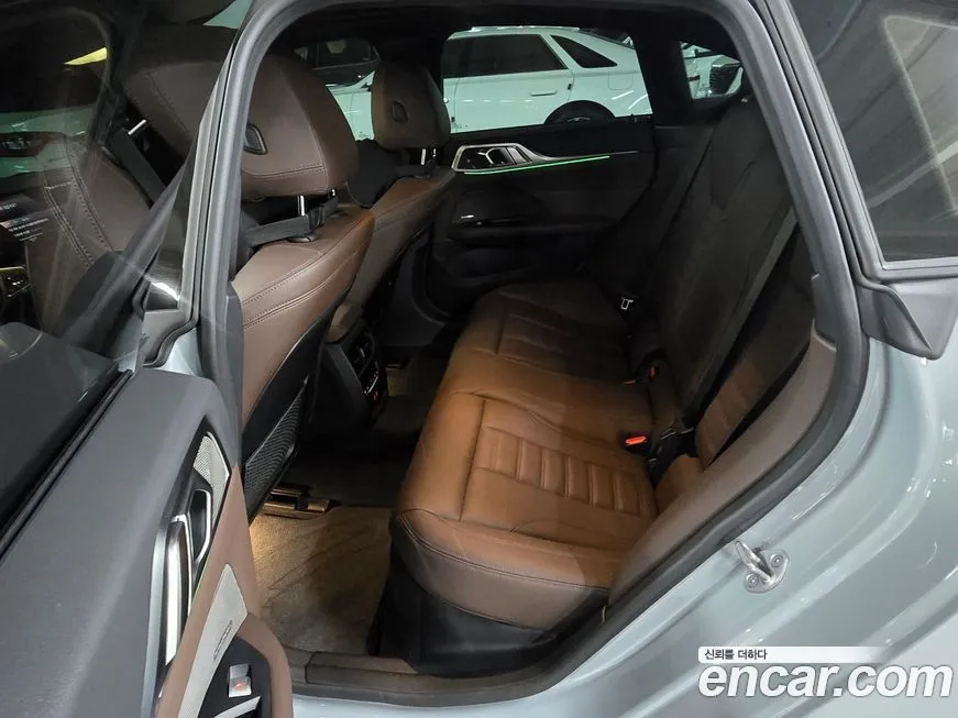 BMW i4 2024 из KR, фото 9