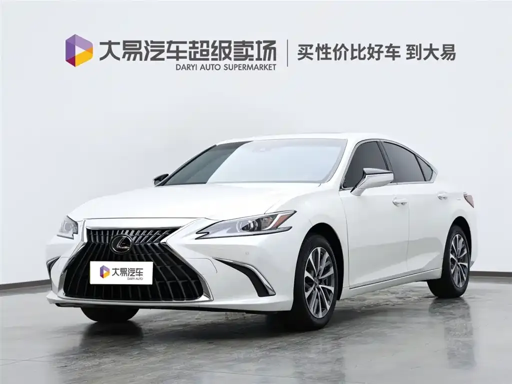 Lexus ES 2023 из CN, фото 1