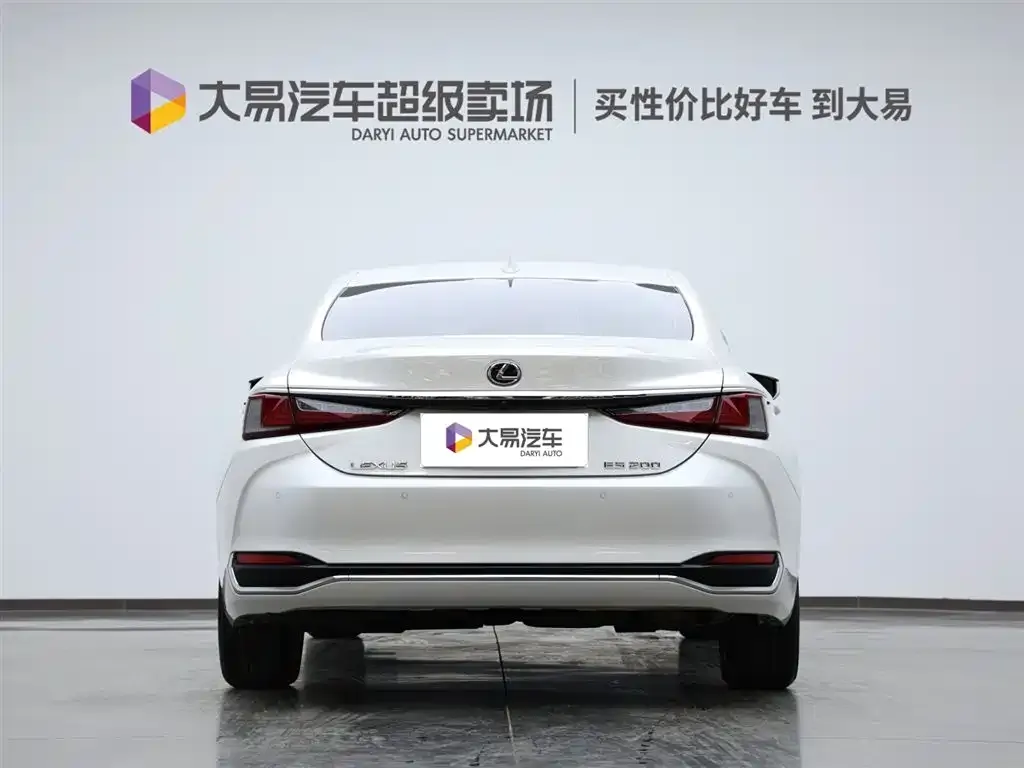 Lexus ES 2023 из CN, фото 4