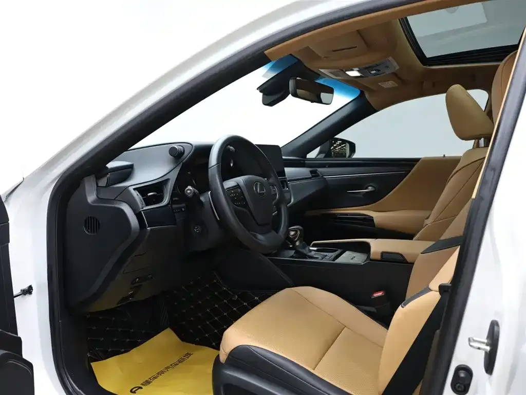 Lexus ES 2023 из CN, фото 8