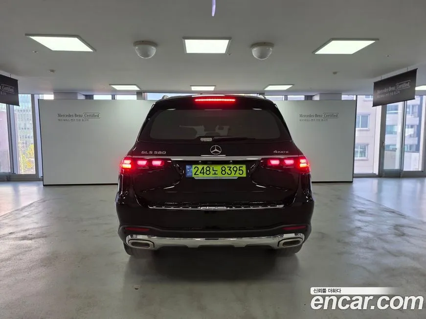 Mercedes-Benz GLS-Class — фото 4