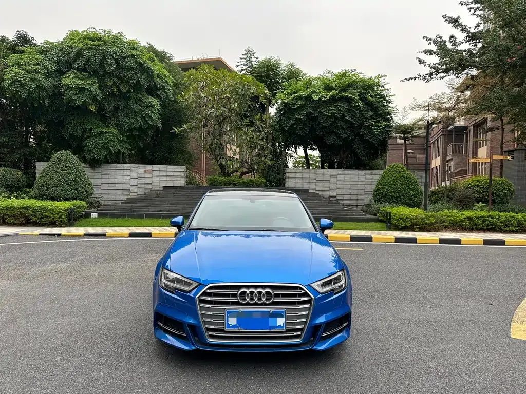 Audi A3 — фото 2