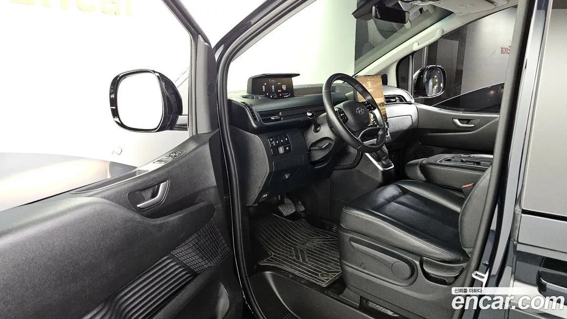 Hyundai Staria 2023 из KR, фото 10