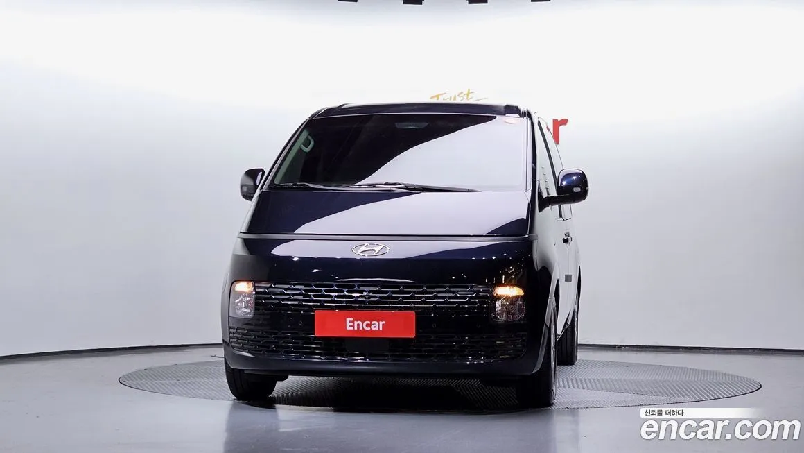Hyundai Staria 2023 из KR, фото 3