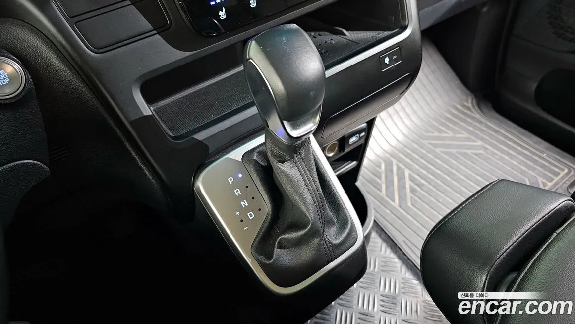 Hyundai Staria 2023 из KR, фото 9