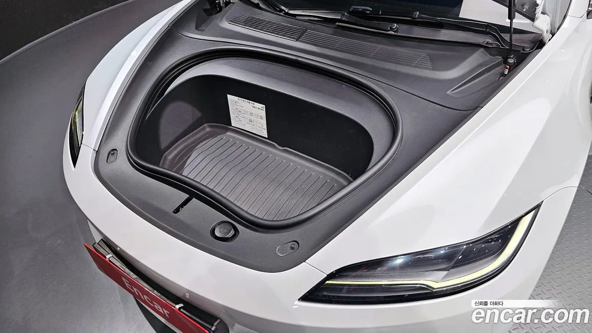 Tesla Model 3 2024 из KR, фото 6