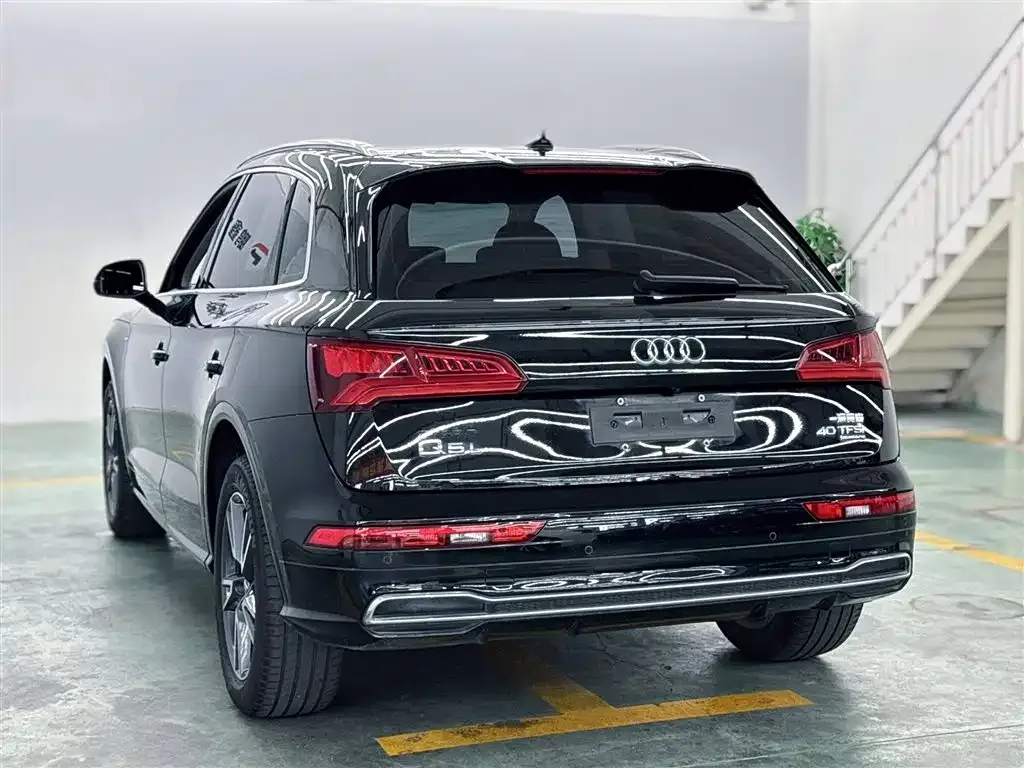 Audi Q5L 2021 из CN, фото 8