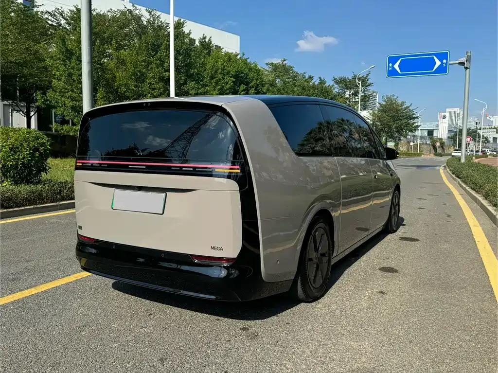 Li Auto MEGA 2025 из CN, фото 7