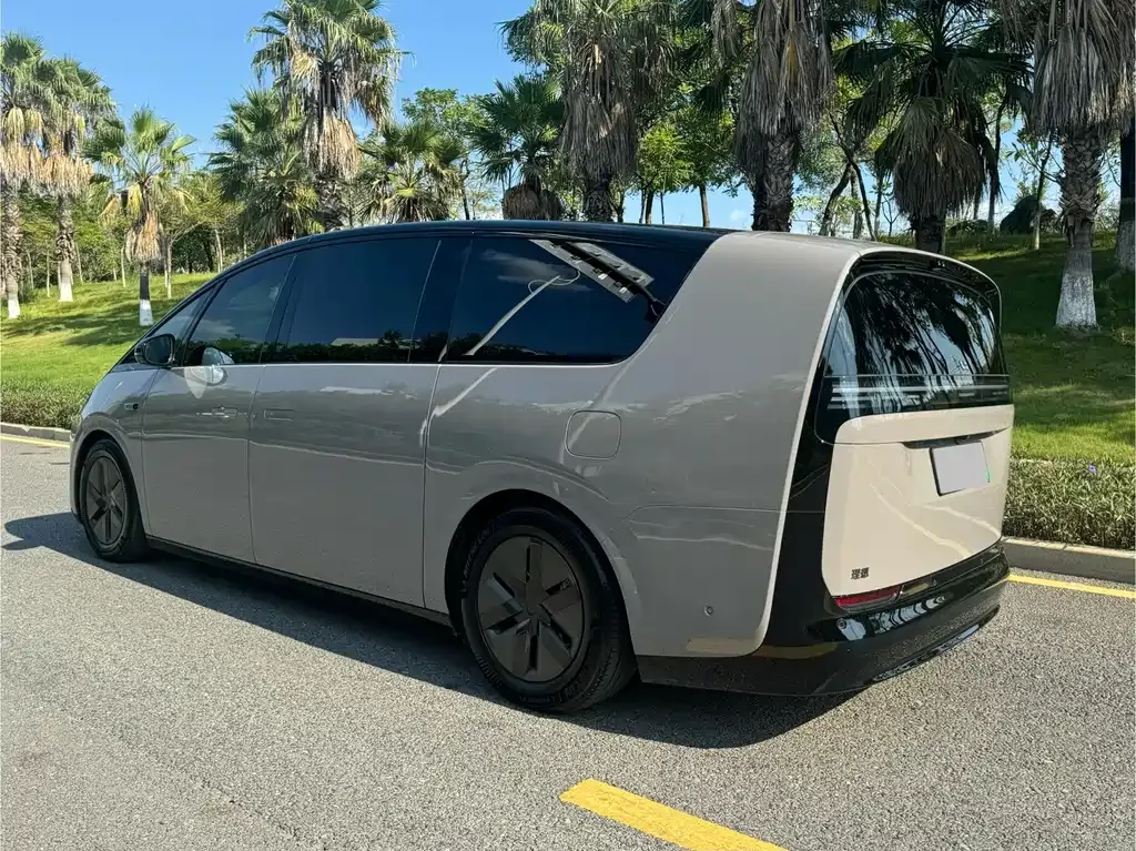 Li Auto MEGA 2025 из CN, фото 9