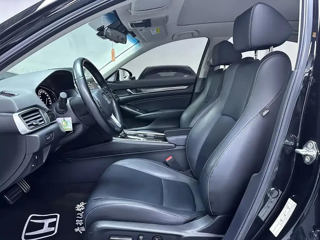Honda Accord 2022 из CN, фото 4
