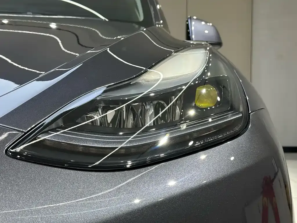 Tesla Model Y 2024 из CN, фото 3