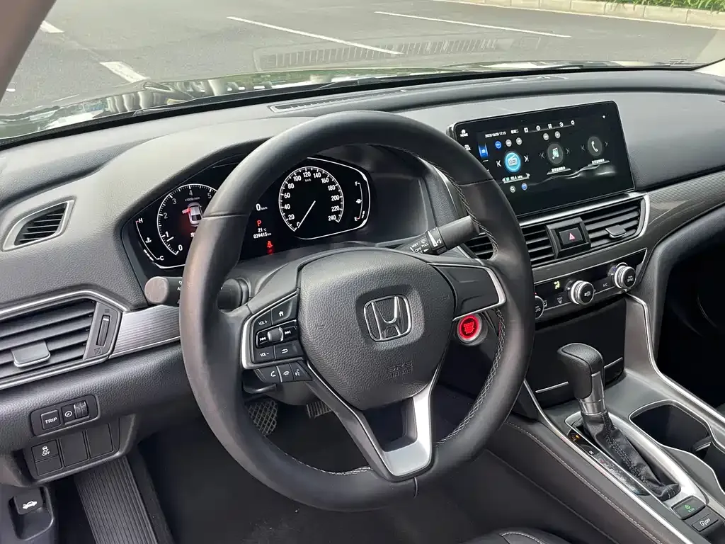 Honda Accord 2022 из CN, фото 5