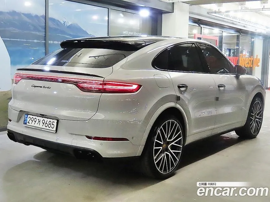 Porsche Cayenne 2021 из KR, фото 4