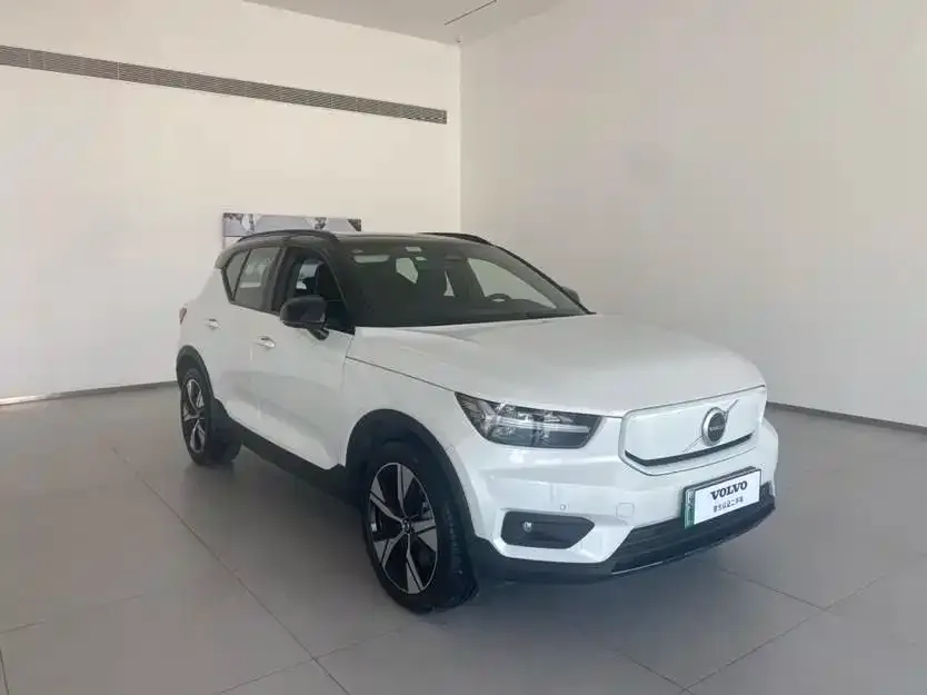 Volvo XC40 NEV 2021 из CN, фото 3