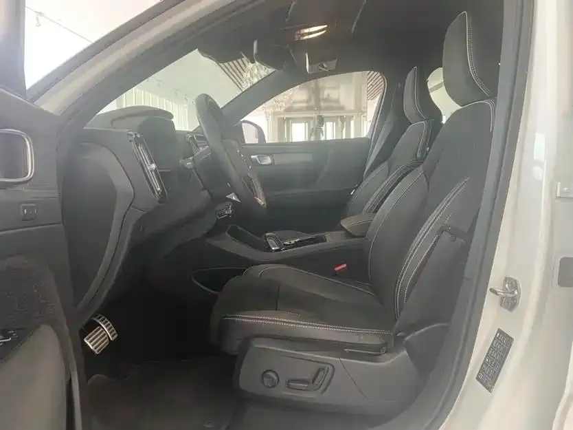 Volvo XC40 NEV 2021 из CN, фото 5