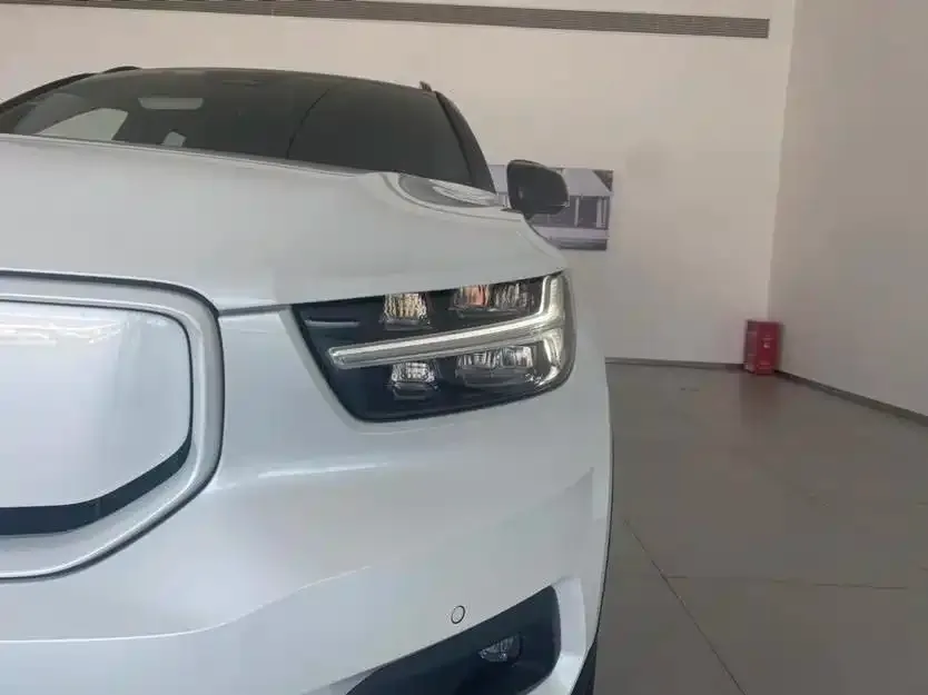 Volvo XC40 NEV 2021 из CN, фото 8