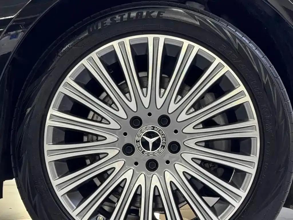 Mercedes-Benz E-Class 2023 из CN, фото 4