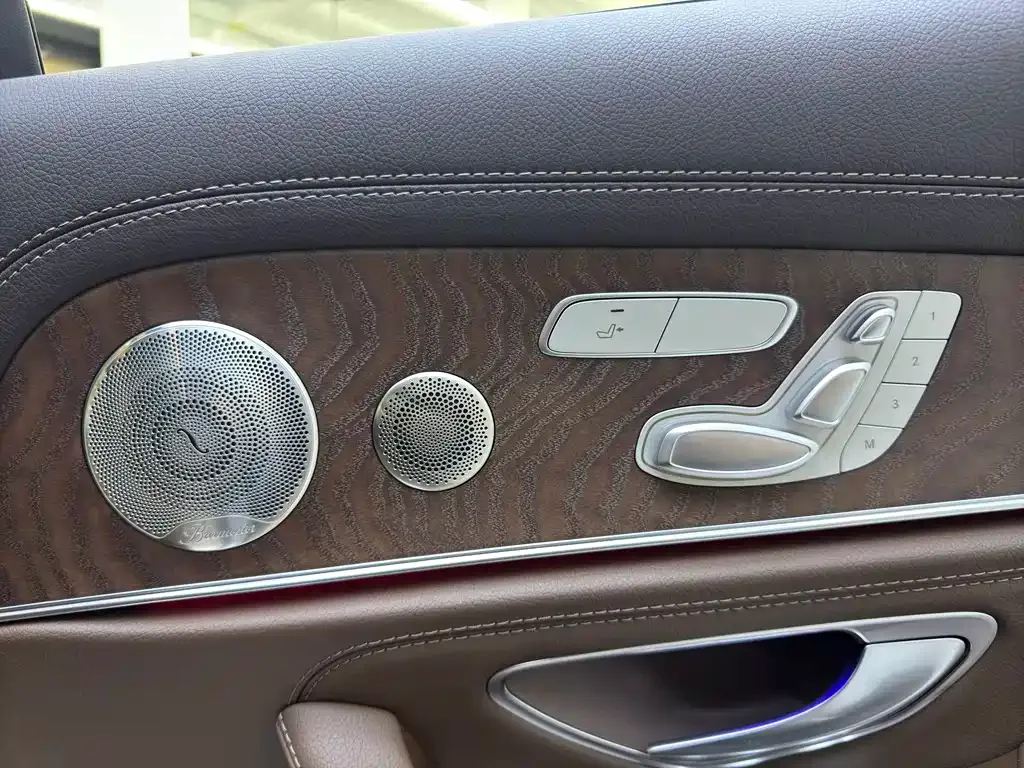 Mercedes-Benz E-Class 2023 из CN, фото 5