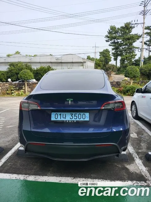 Tesla Model Y — фото 2