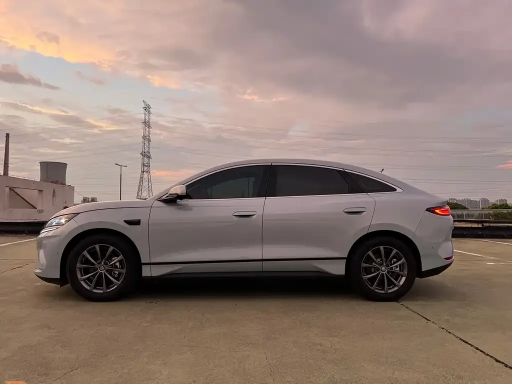 BYD Qin L 2025 из CN, фото 3