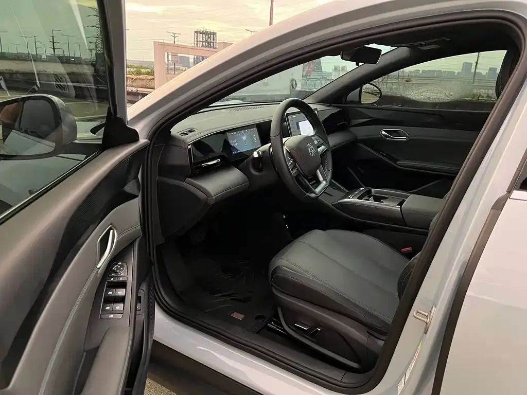 BYD Qin L 2025 из CN, фото 7