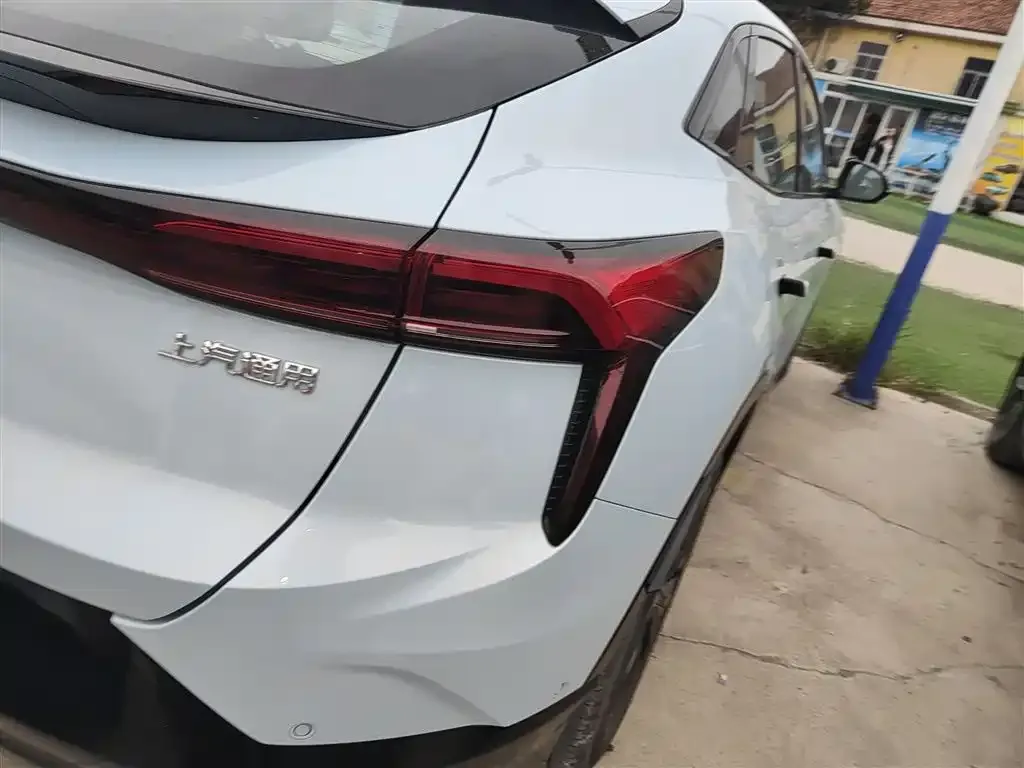 Buick E4 2024 из CN, фото 8