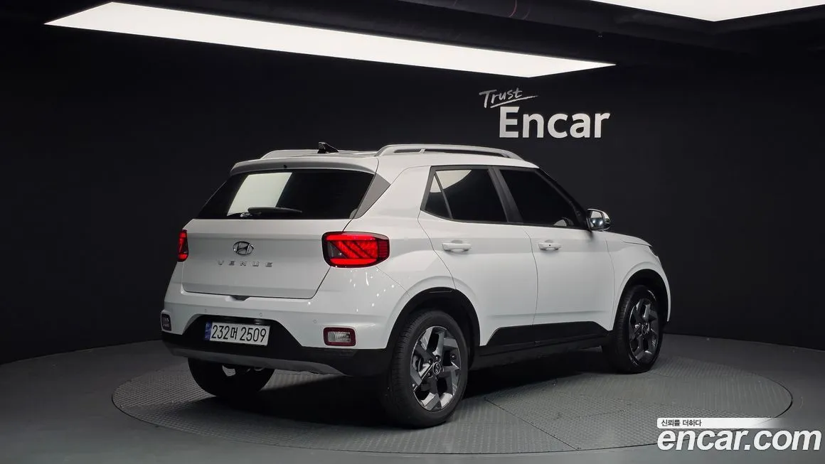 Hyundai Venue 2025 из KR, фото 2