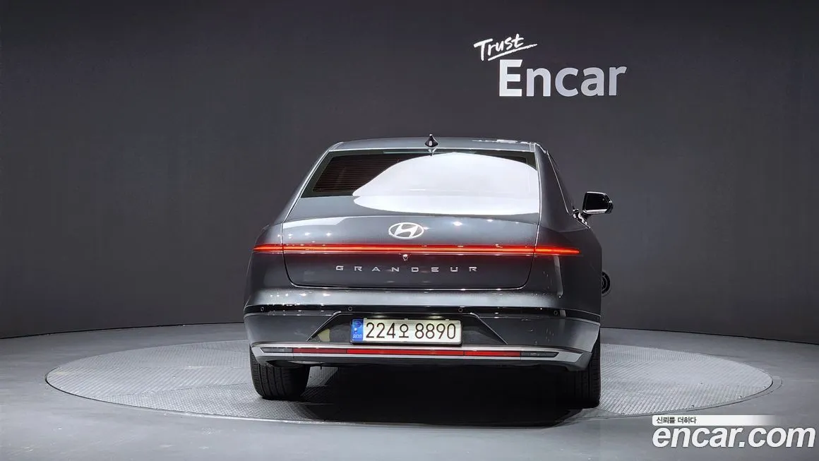 Hyundai Grandeur 2023 из KR, фото 4
