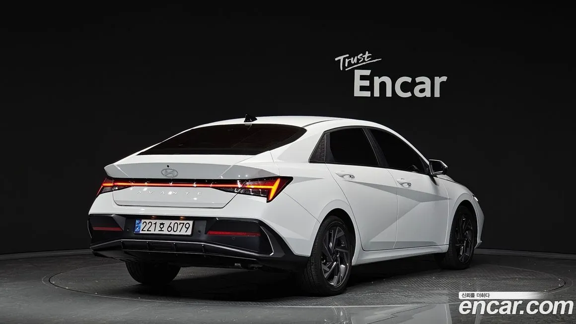 Hyundai AVANTE — фото 2